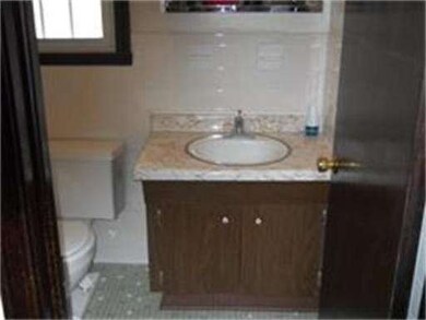 540 Granby Rd unit 121, South Hadley, MA 01075 - photo 5