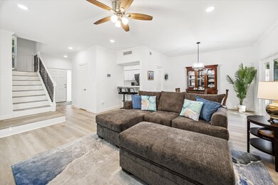 701 Bering Dr unit 1006, Houston, TX 77057 - photo 5