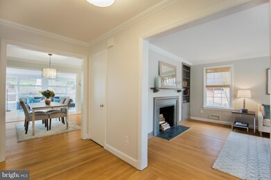 9410 Crosby Rd, Silver Spring, MD 20910 - photo 5