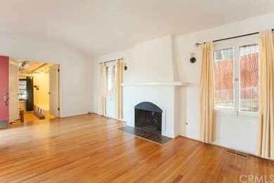 Fireplace - Beautiful Oak Floors 