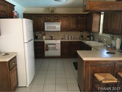 1601 Velma Ave, Copperas Cove, TX 76522 - photo 6