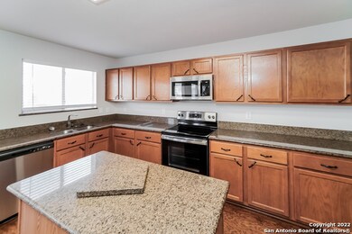 24634 Magnolia Falls, San Antonio, TX 78261 - photo 7