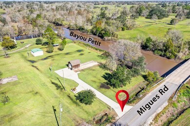 2406 Migues Rd, New Iberia, LA 70560 - photo 4