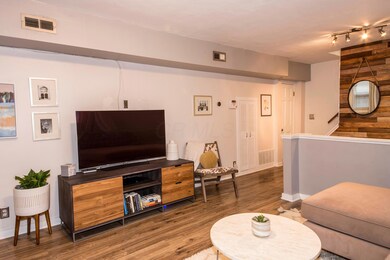 873 Purdy Aly, Columbus, OH 43206 - photo 7