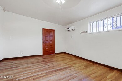 3615 Pershing Dr unit 3, El Paso, TX 79903 - photo 6