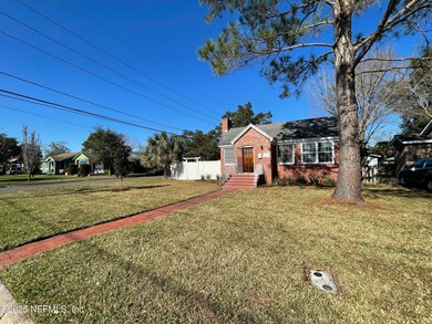 4661 Kerle St, Jacksonville, FL 32205 - photo 2