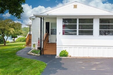 7 Meeting House Rd, Taunton, MA 02780 - photo 2