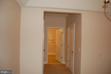 8606 Wintergreen Ct unit 201, Odenton, MD 21113 - photo 5