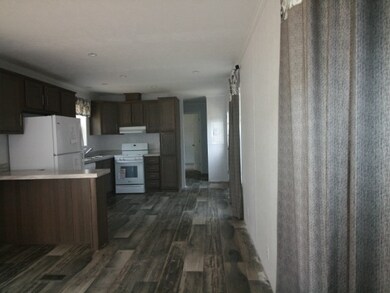 23 Old Cart Rd, Raymond, NH 03077 - photo 4