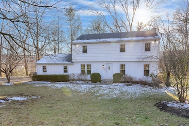 4 Fir Dr, Danbury, CT 06811 - photo 2