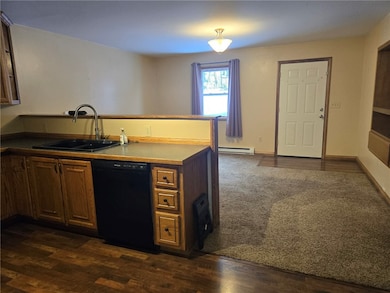 121 Olive St, Karns City, PA 16041 - photo 6