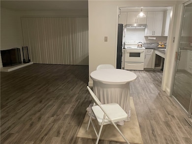 23033 Maple Ave, Torrance, CA 90505 - photo 4