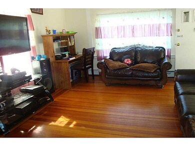 160 Calla St, Providence, RI 02905 - photo 4