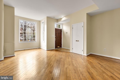 650 E St NE unit A, Washington, DC 20002 - photo 3