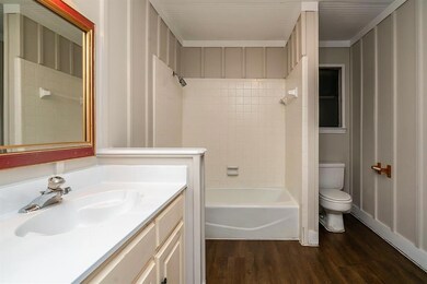 2244 Mountainview Dr, Hurst, TX 76054 - photo 6