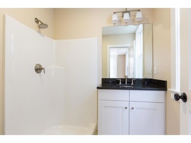 34 Cornwall St unit 14, Portsmouth, NH 03801 - photo 6