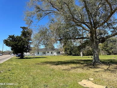 712 E Pass Rd, Gulfport, MS 39507 - photo 3