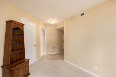 Entrance / Foyer