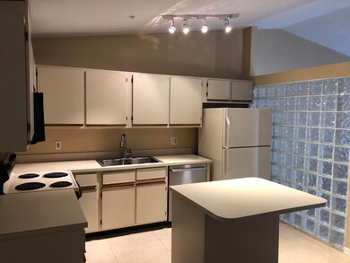 4284 Woodstock Dr unit C, West Palm Beach, FL 33409 - photo 6