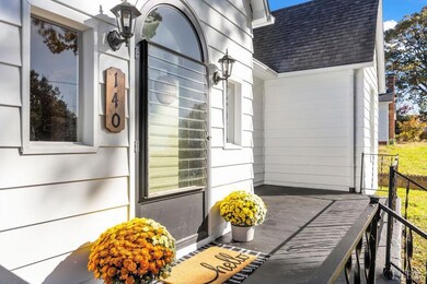 140 Grove Ave, Madison Heights, VA 24572 - photo 4