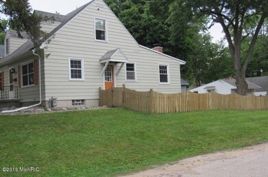 1259 Edith Ave NE, Grand Rapids, MI 49505 - photo 4