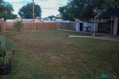 1013 Sheldon St, Clovis, NM 88101 - photo 4