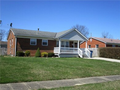 4504 Andover Ave, Lorain, OH 44055 - photo 2