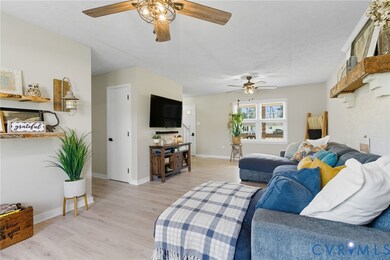 1400 Geron Ln, West Point, VA 23181 - photo 6