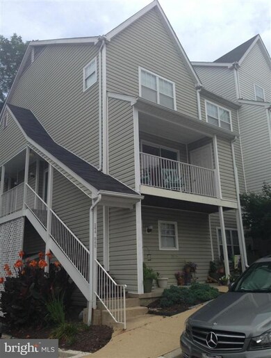 542 Mcmanus Way, Towson, MD 21286 - photo 2