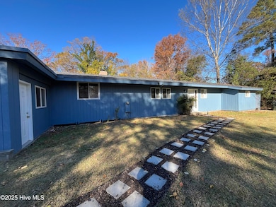229 S Hillcrest Dr unit S, Goldsboro, NC 27534 - photo 2