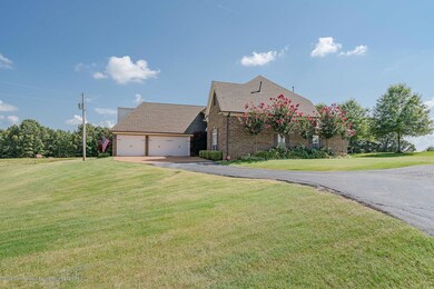 39-winters-oaks-EXTERIOR SIDE