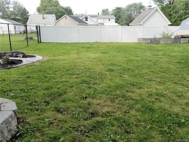 208 Homestead Dr, North Tonawanda, NY 14120 - photo 3