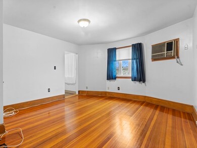 88 Vernal St unit B, Everett, MA 02149 - photo 3