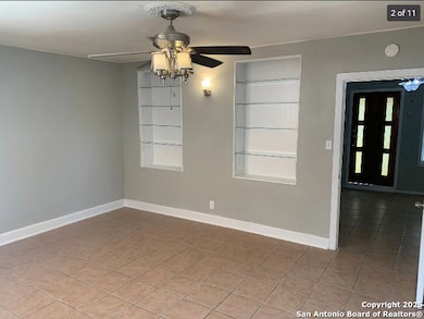 1027 King Ave unit B, San Antonio, TX 78211 - photo 3
