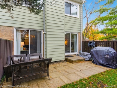 1806 Torquay Ave, Royal Oak, MI 48073 - photo 5