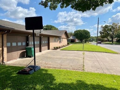 401 Willow Way, Gainesville, TX 76240 - photo 5