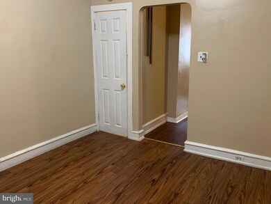 1341 Carl Miller Blvd, Camden, NJ 08104 - photo 7