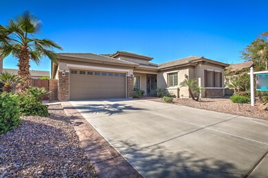1605 E Grand Canyon Dr, Chandler, AZ 85249 - photo 2
