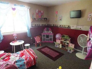 269 Chicopee St unit 21, Chicopee, MA 01013 - photo 7