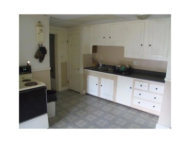 33 Prescott St, Sanford, ME 04073 - photo 4