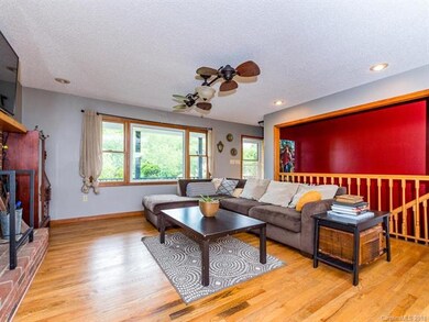 18 Chapel Hill Place, Leicester, NC 28748 - photo 6