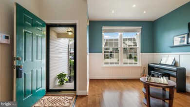 5085 Beacon Hill Ct, Doylestown, PA 18902 - photo 2