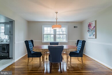 17612 Princess Anne Dr, Olney, MD 20832 - photo 7