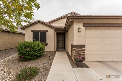 02 Entry Way