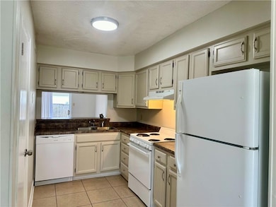 1350 Park Dr unit 4, Mandeville, LA 70471 - photo 2