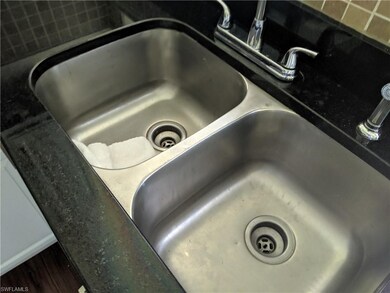 1148 Solana Rd, Naples, FL 34103 - photo 7