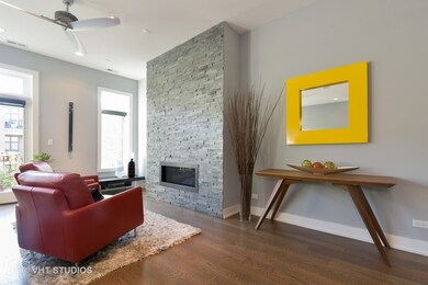 4834 N Damen Ave unit 3, Chicago, IL 60625 - photo 3