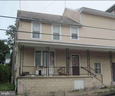 42 Washington St, Middleport, PA 17953 - photo 2