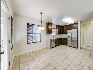 10510 Timber Country, San Antonio, TX 78254 - photo 6