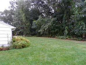 141 Timberline Rd, Warwick, RI 02886 - photo 4